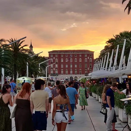 Διαμέρισμα Penthouse Bajamonti In Deskovic Palace