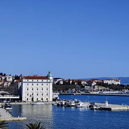 Penthouse Bajamonti In Deskovic Palace Appartement Split